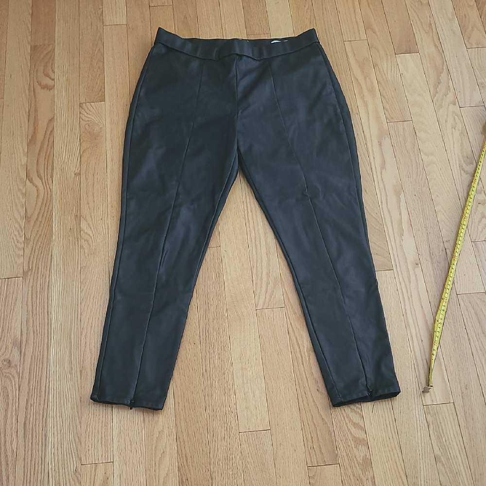 NWOT Faux Leather Jegging size 12